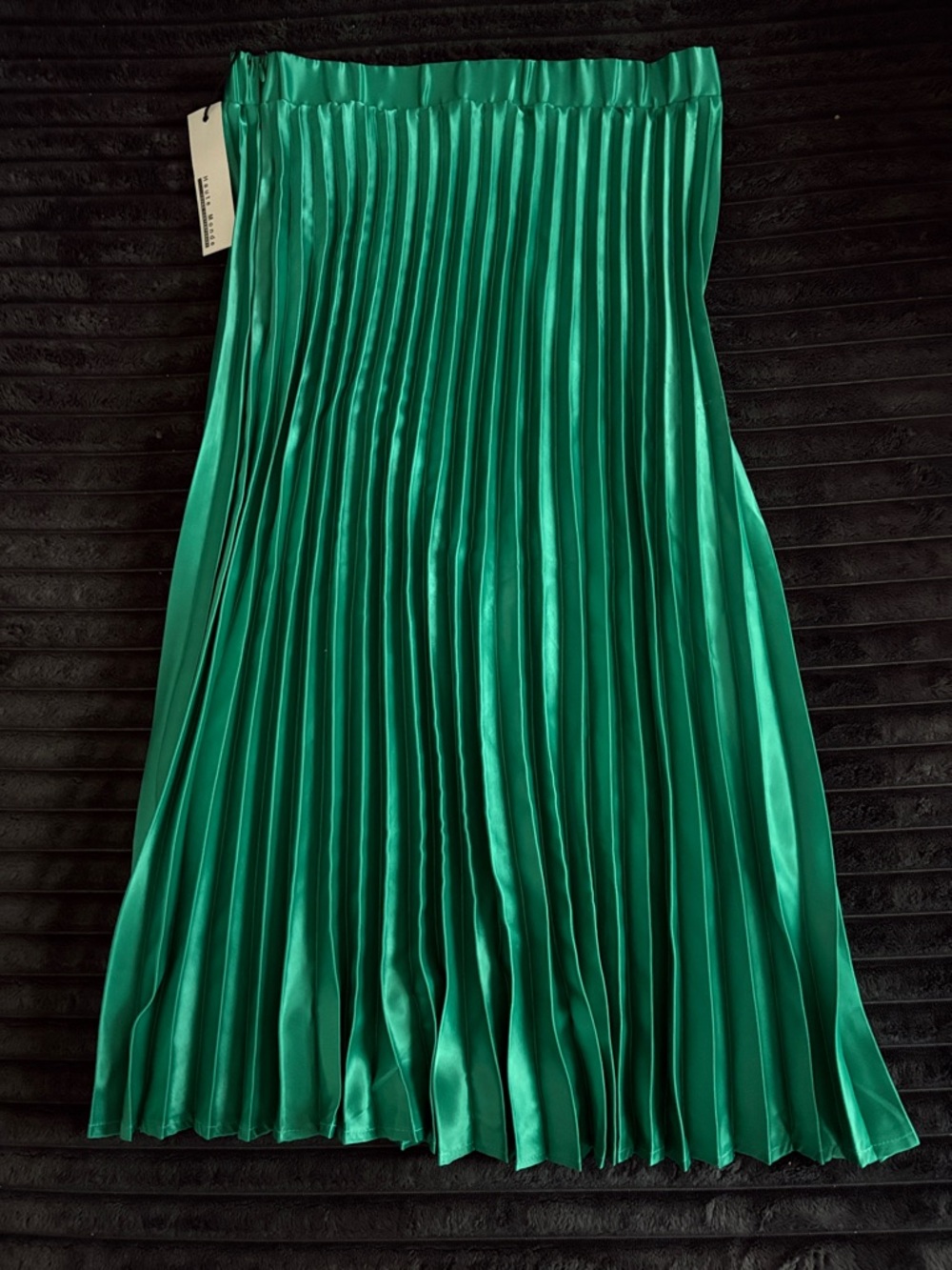 Haute Monde Emerald Green Pleated Satin Midi Skirt